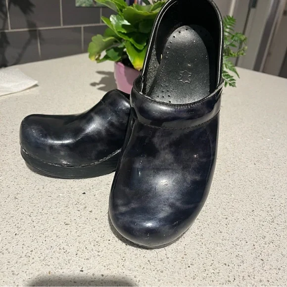 Dansko Sz 37 Clogs Non-Slip Nursing Shoes fits Women’s Sz 6.5-7 - Picture 12 of 16